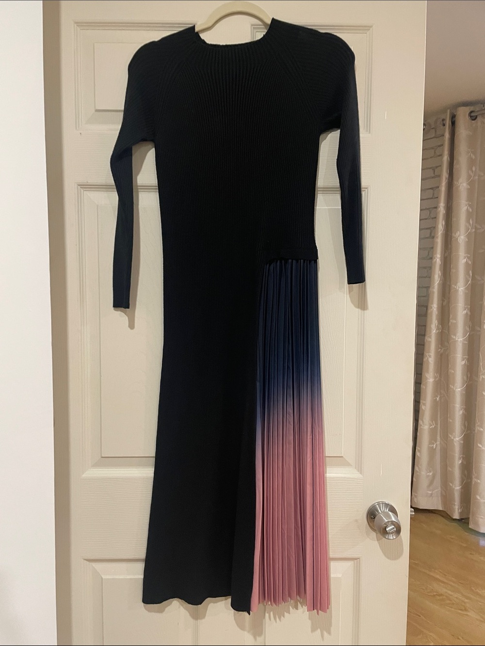 Long-Sleeve Black Knit Dress with Navy-to-Pink Ombre Pleat